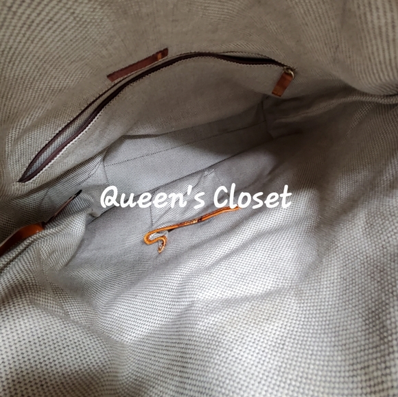 Dooney & Bourke | Vintage Dillen Leather Hobo in Animal Print - Picture 8 of 11